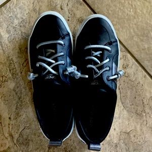 Sperry NWOT black & silver tennis shoes